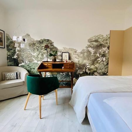 Appartement Chaleureux Entre Zola Et Proce. Nantes Exterior foto