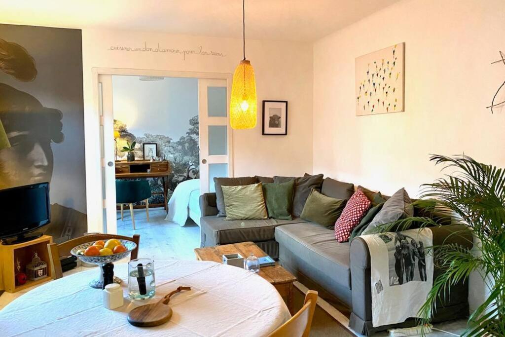 Appartement Chaleureux Entre Zola Et Proce. Nantes Exterior foto